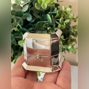 Vintage  Silver-Plated Gunther Mele, Black velvet lining, Jewelry Ring box